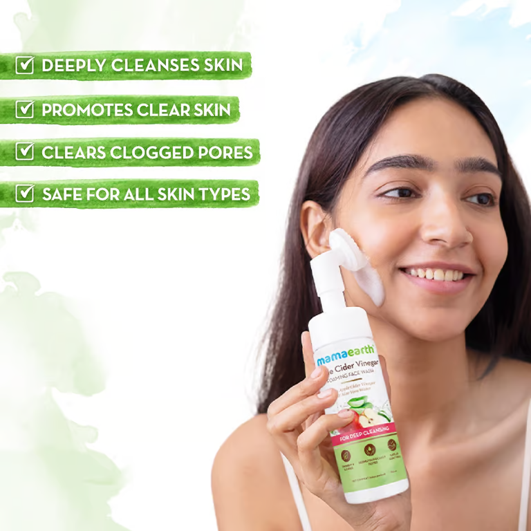 Mamaearth Apple Cider Vinegar Foaming Face Wash with Apple Cider Vinegar and Aloe Vera Water for Deep Cleansing - 150ml